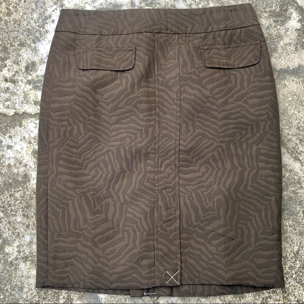 Ann Taylor Animal Print Pencil Skirt - Size 4P